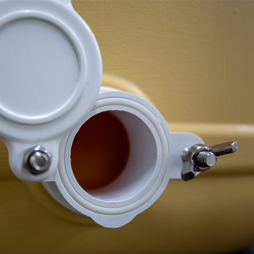Honey Storage Tank with Honey Gate - 9.3 Gallons